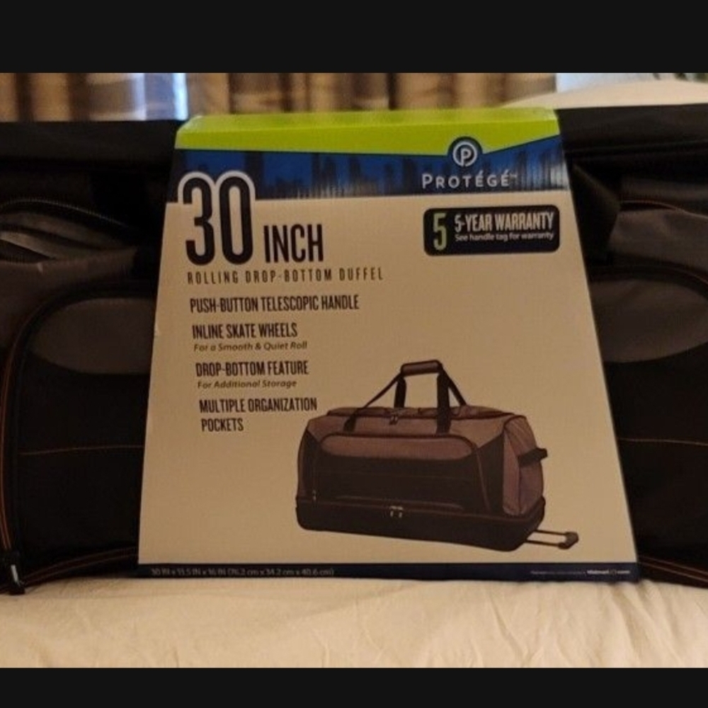 Protege 30in Rolling Drop-Bottom Duffel Bag, Black and Grey